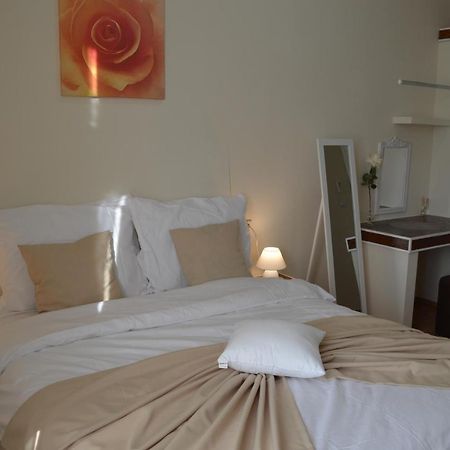 Rooms & Apartments Infinity غييكا المظهر الخارجي الصورة